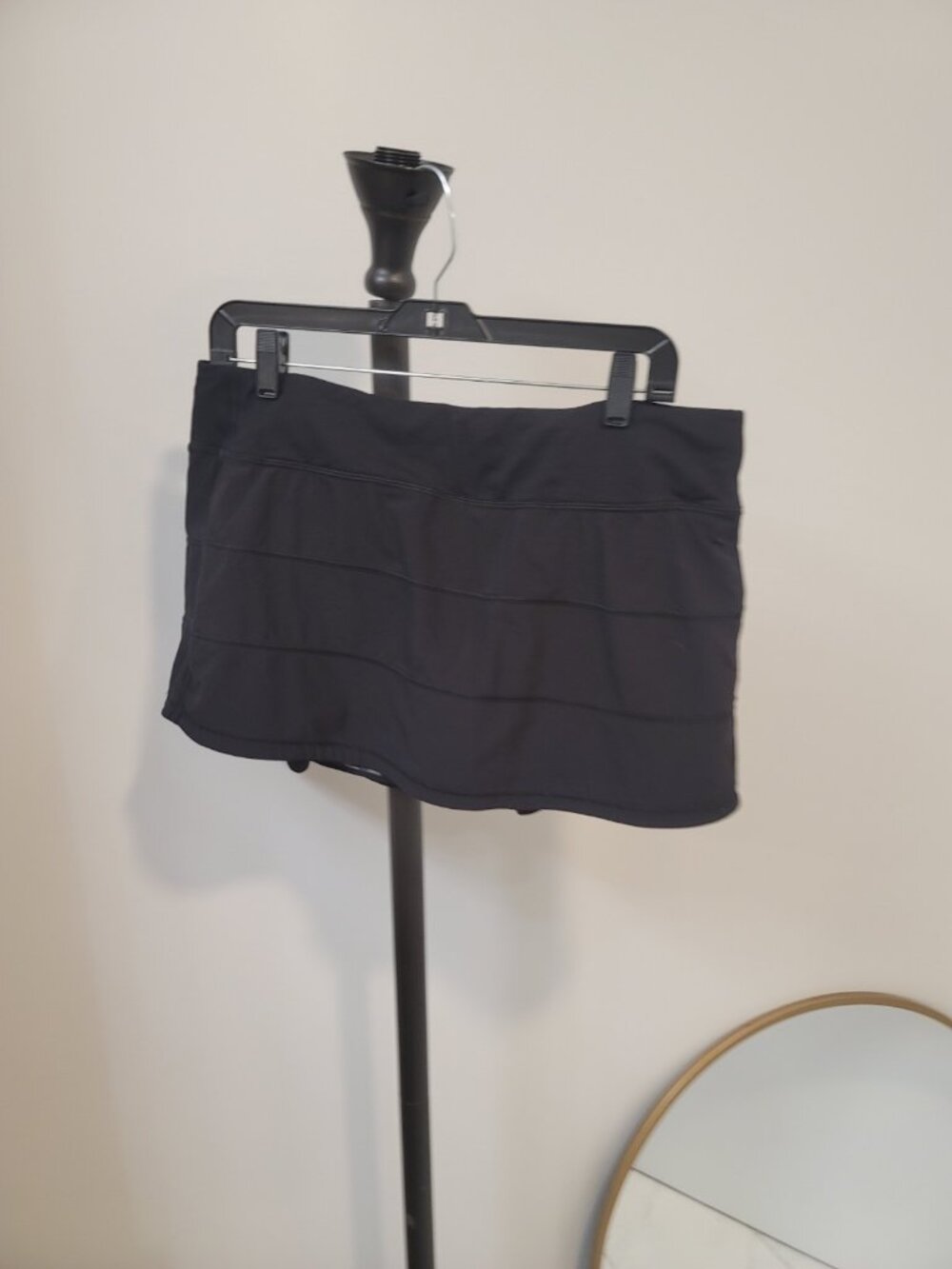 Lululemon Pace Rival Skirt Size 12 Black 4-way Stretch 13" Skort W8A84R - Picture 1 of 5